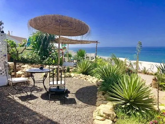 Comfort Üç Kişilik Oda (Majorelle)