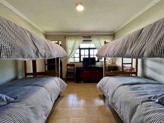 Standard Dört Kişilik Oda