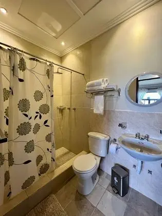 Standard Dört Kişilik Oda