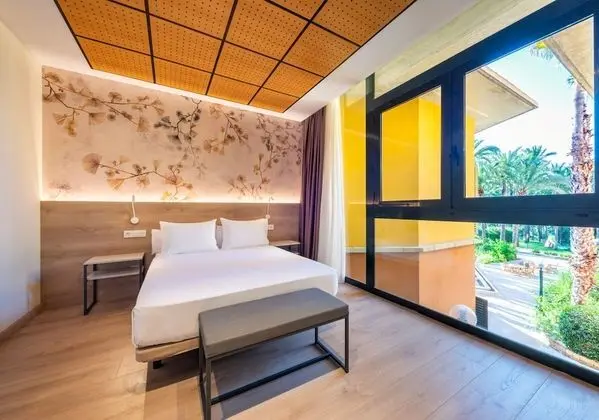 Tek Büyük Yataklı Oda (3 Adults)