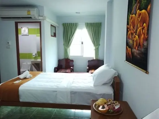 Superior Tek Büyük veya İki Ayrı Yataklı Oda