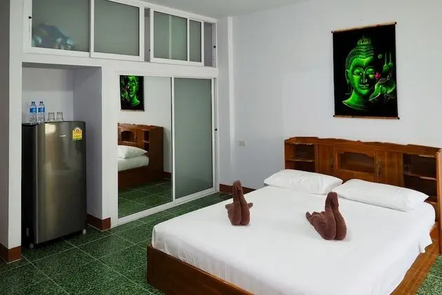 Superior Tek Büyük veya İki Ayrı Yataklı Oda