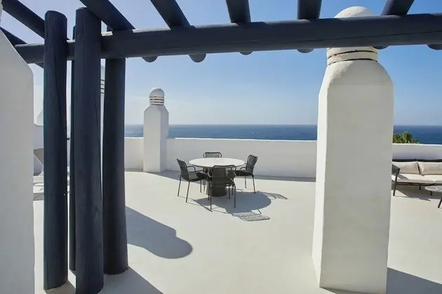 Preferred C. Suite Ocean View (3 Adults)