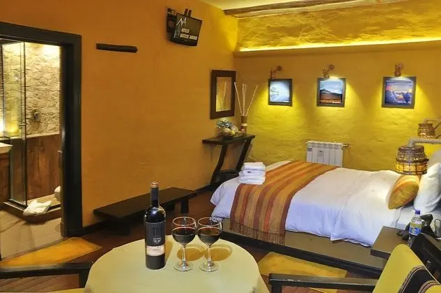 Tek Büyük Yataklı Oda, 1 Büyük (Queen) Boy Yatak