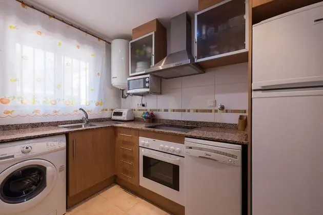 Apart Daire, 2 Yatak Odası, Teras, Kısmi Deniz Manzaralı (5th floor Apt 101)