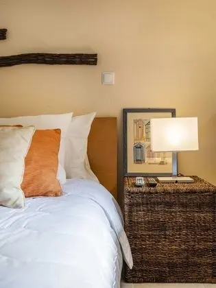 Apart Daire, 2 Yatak Odası, Teras, Havuz Manzaralı