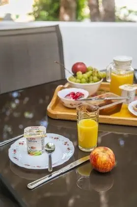 Apart Daire, 2 Yatak Odası, Teras, Havuz Manzaralı