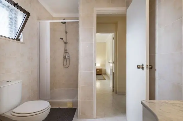 Apart Daire, 2 Yatak Odası, Teras, Havuz Manzaralı