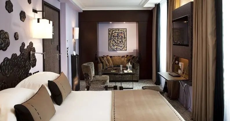 Junior Süit (Spa & Fitness access)