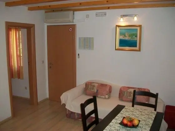 Apart Daire (Jare - in old town - A2 gornji (2+2))