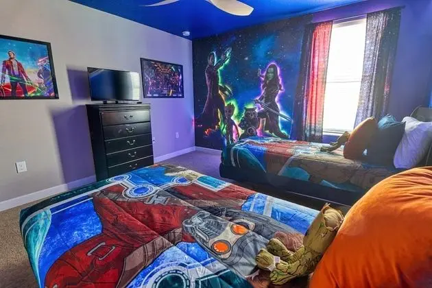 Ev, Birden Çok Yatak (Jared's Themed Manor at Champions Gat)
