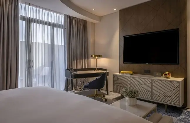 Superior King Room With Balcony