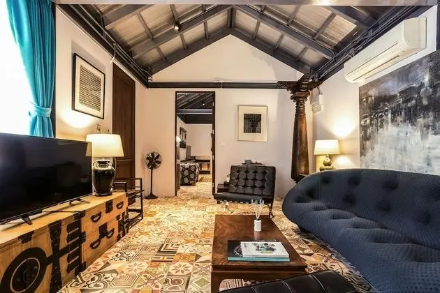 Deluxe 2-Bedroom Room