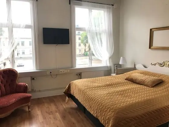 Tek Kişilik Oda, Bahçe Manzaralı