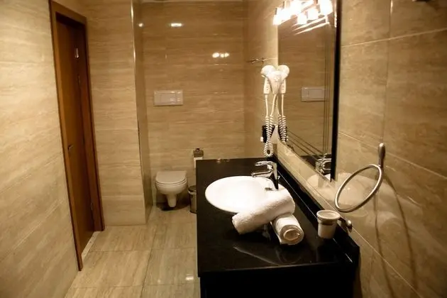 Süit, 1 Büyük (Queen) Boy Yatak ve Çekyat, Balkon, Deniz Manzaralı