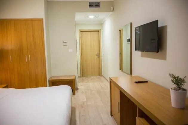 Tek Büyük veya İki Ayrı Yataklı Oda, Balkon, Deniz Manzaralı