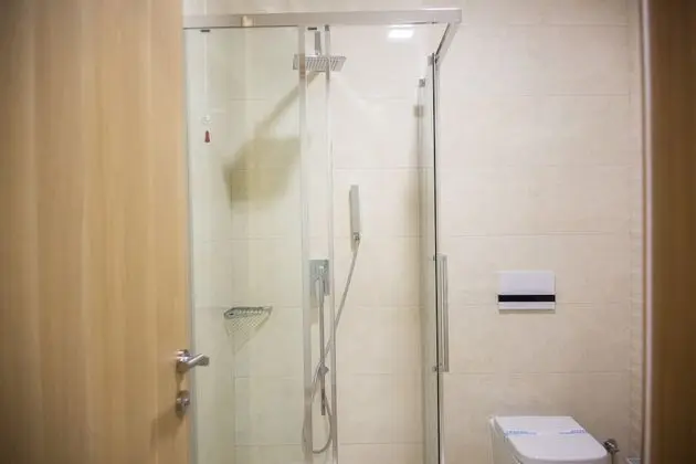 Tek Büyük veya İki Ayrı Yataklı Oda, Balkon, Deniz Manzaralı