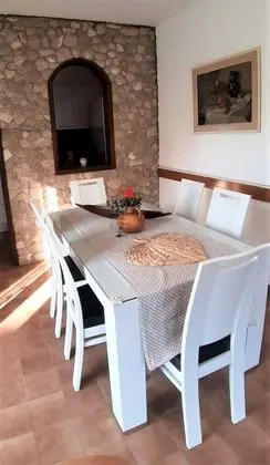 Ev (Jaroje - 80m from the beach with park)