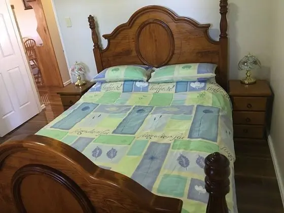 Kır Evi (Vine)