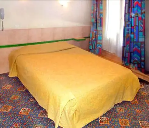 Tek Kişilik Oda