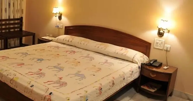 Tek Büyük Yataklı Oda