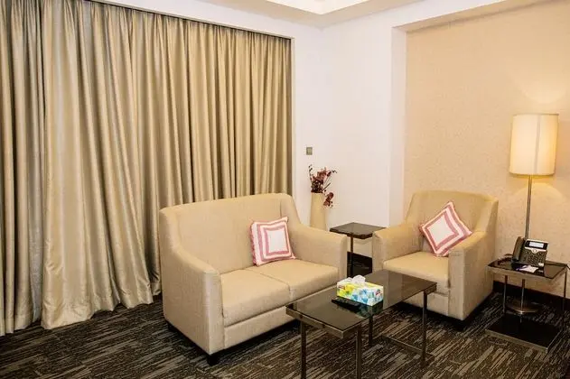 Deluxe Stüdyo Süit