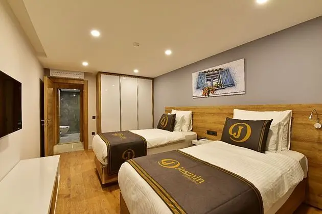 3+1 Havuz Manzarali Lüks Apartment Custom Room