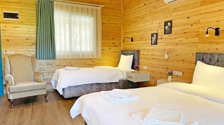 Bungalow 3 Kişilik Oda, Bahçe Manzaralı, 1. Kat