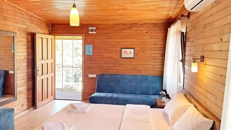 Bungalow, Bahçe Manzaralı, 1. Kat