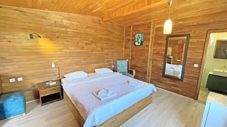 Bungalow, Bahçe Manzaralı, 1. Kat