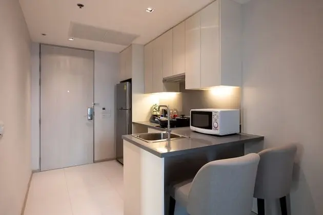 Two Bedrooms Suite for 3 People