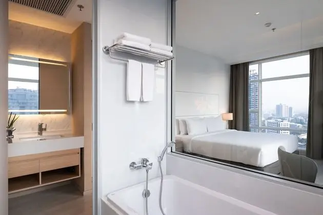 Two Bedrooms Suite for 3 People