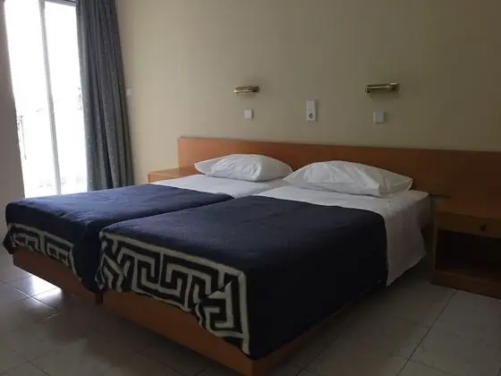 Apartment, 1 Bedroom, Partial Sea View
