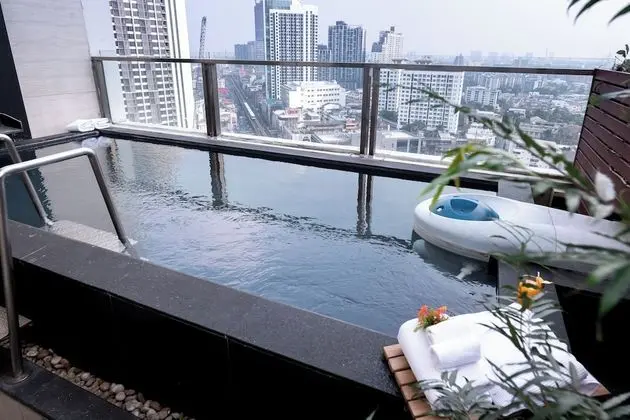 Suite with Private Pool