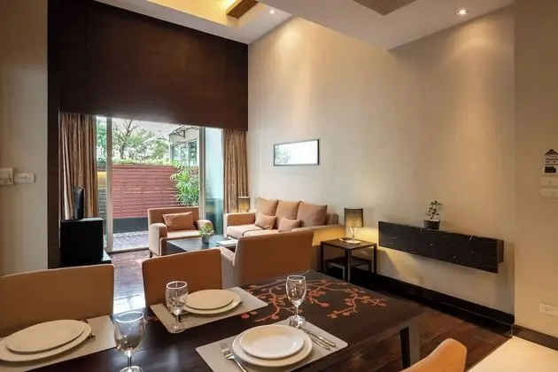 Suite with Private Pool