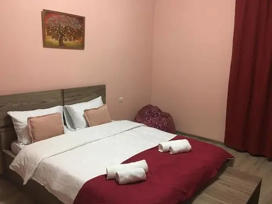 Üç Kişilik Oda, Şömine