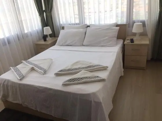 Çift Kişilik, Deniz veya Kara Manzaralı