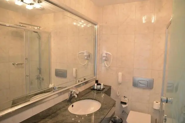 Standard Twin Deniz Manzaralı Oda