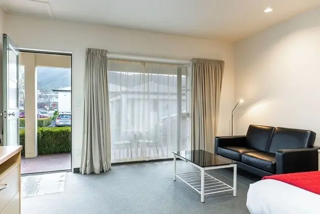 Luxury Stüdyo, Jakuzi