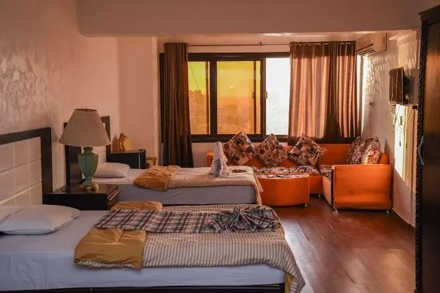 Tripe Room Nile View