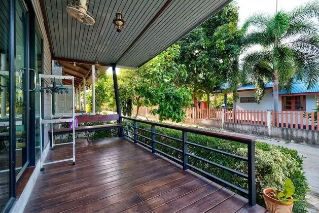 Two Bedroom Bungalow with Terrace