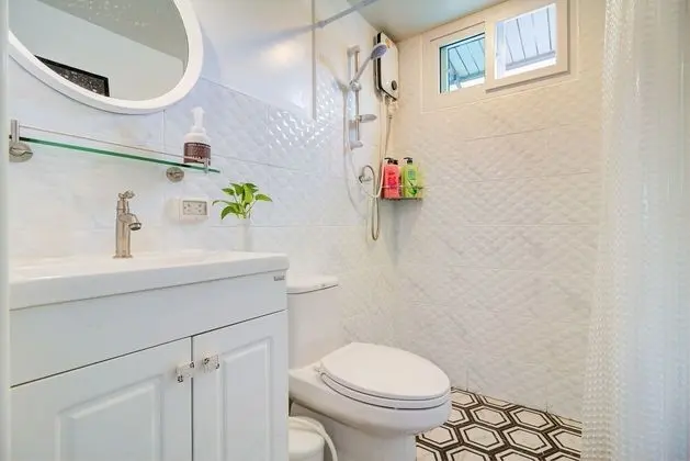 Two Bedroom Bungalow with Terrace