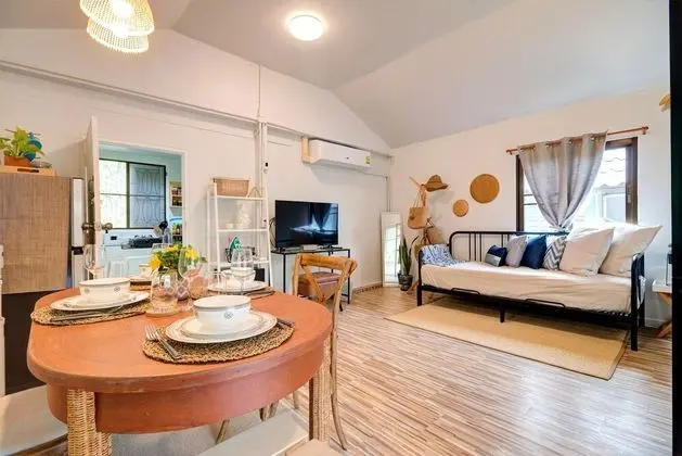 Wood Bungalow with Terrace