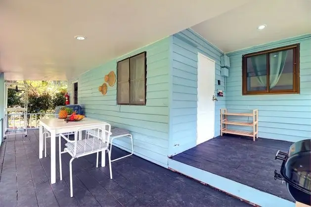 Wood Bungalow with Terrace
