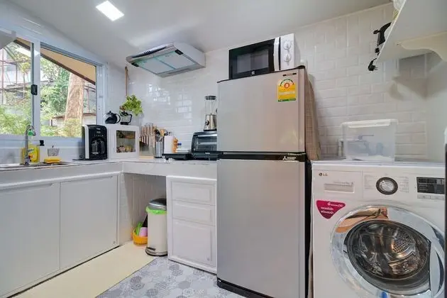 Wood Tiny-House with Terrace