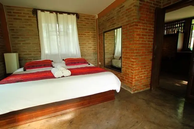 Superior Tek Büyük veya İki Ayrı Yataklı Oda, Bahçe Manzaralı, Bahçeli