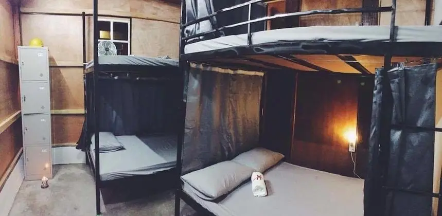 Ortak Ranzalı Oda, Karma Ranzalı Oda (Bed in 8-Bed)
