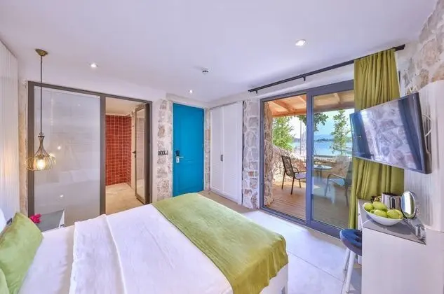 Harnup Oda, Deniz Manzaralı, Teraslı