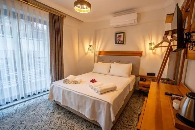 Çift Kişilik, Manzarasız, Balkonlu