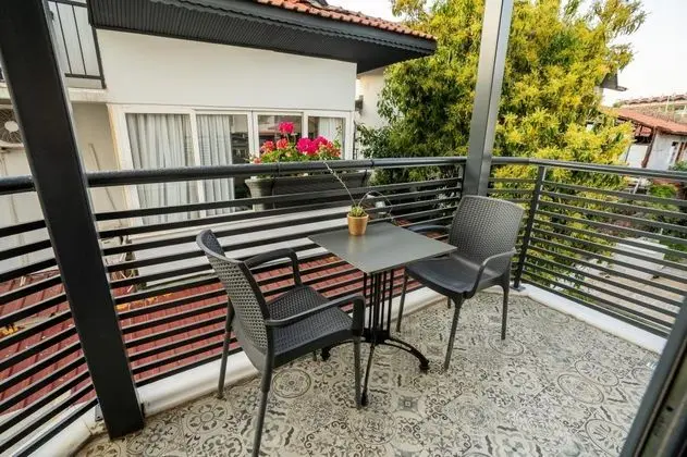 Çift Kişilik, Manzarasız, Balkonlu